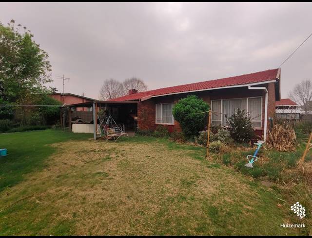 4 BEDROOM HOUSE FOR SALE IN SASOLBURG EXT 1
